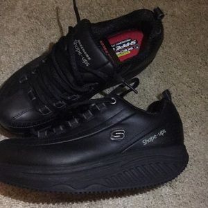 Skechers shape ups